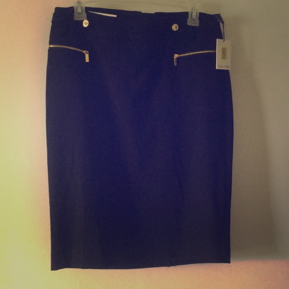 Black skirt